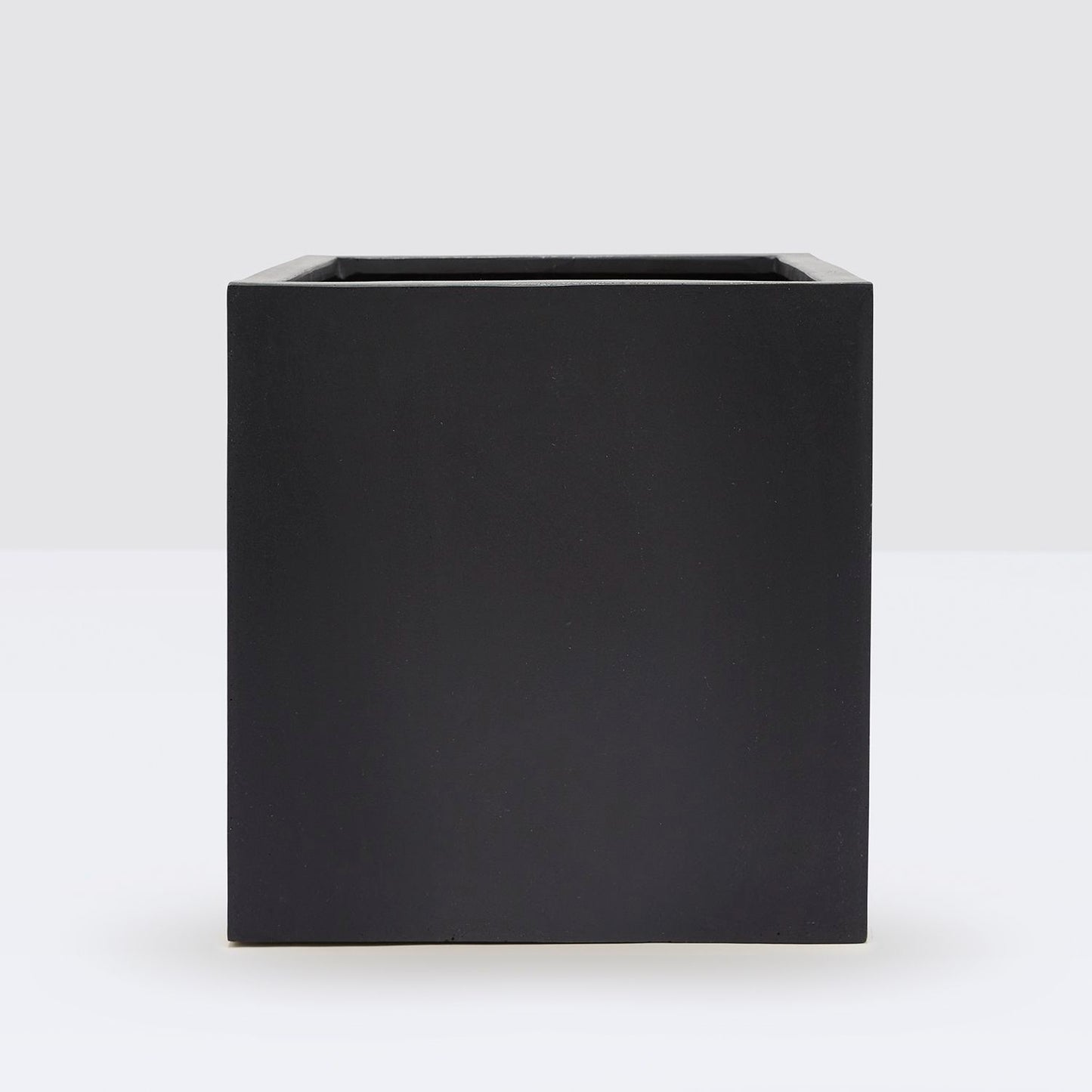 Fibrestone cube pot