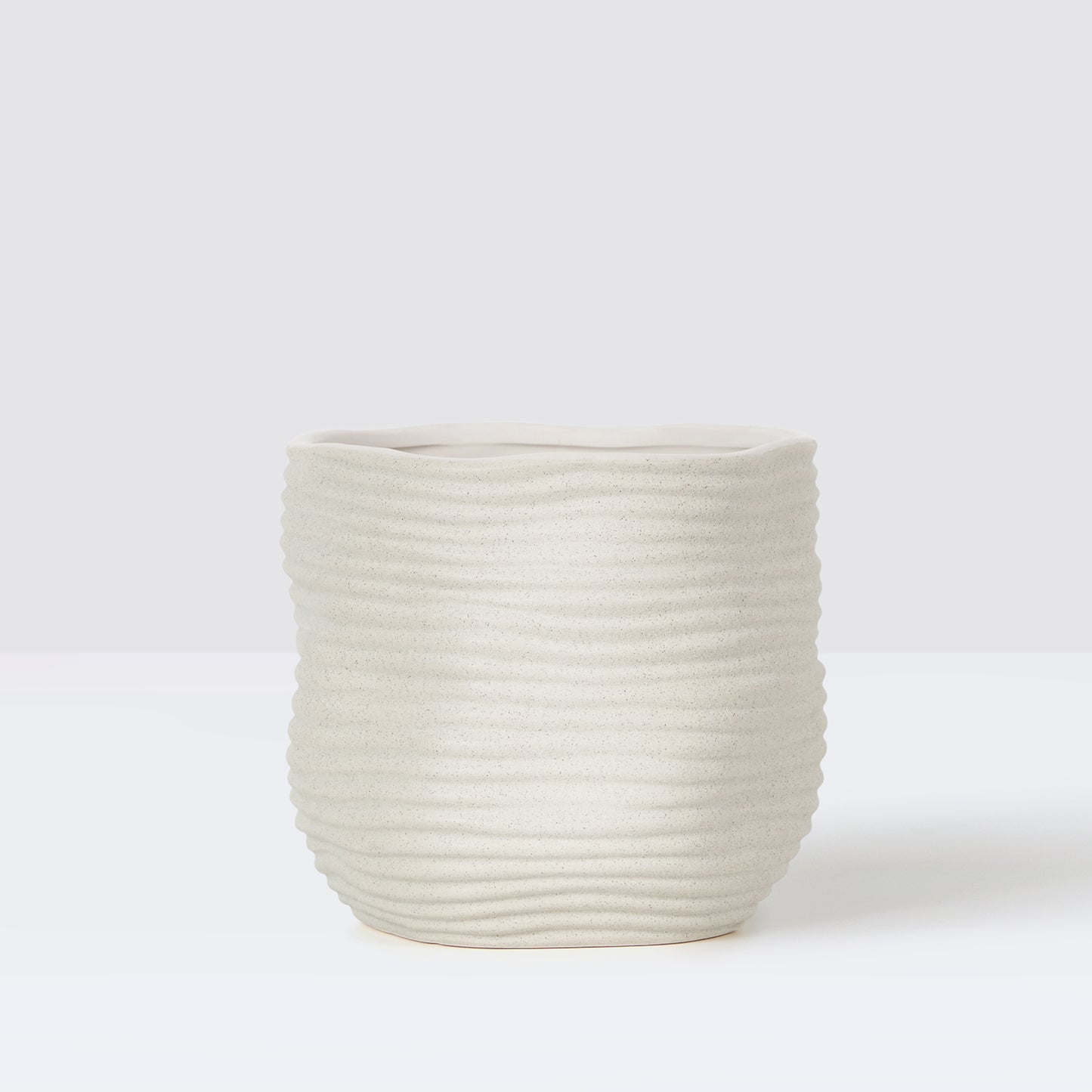 Contour pot