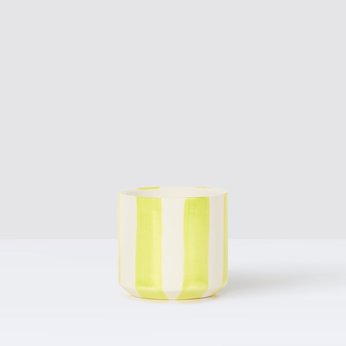 Ribbon pot