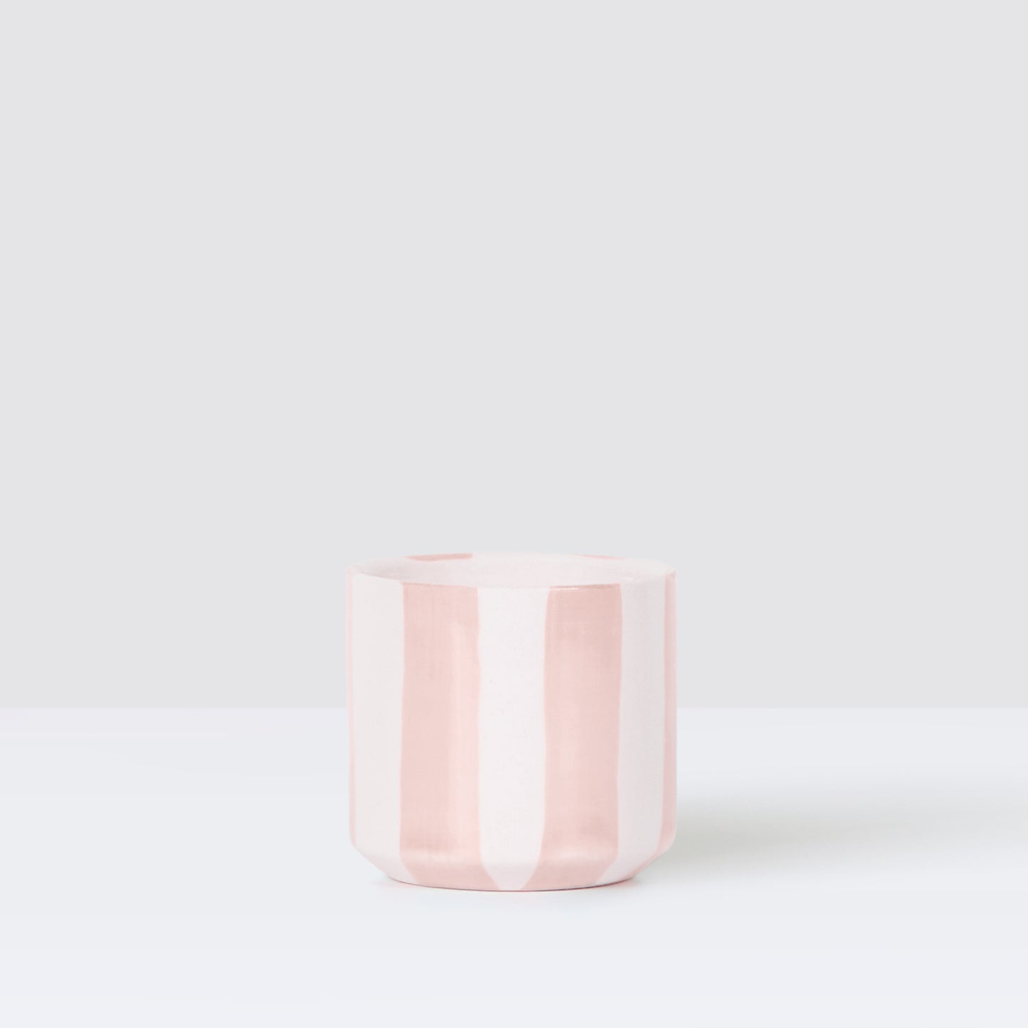 Ribbon pot