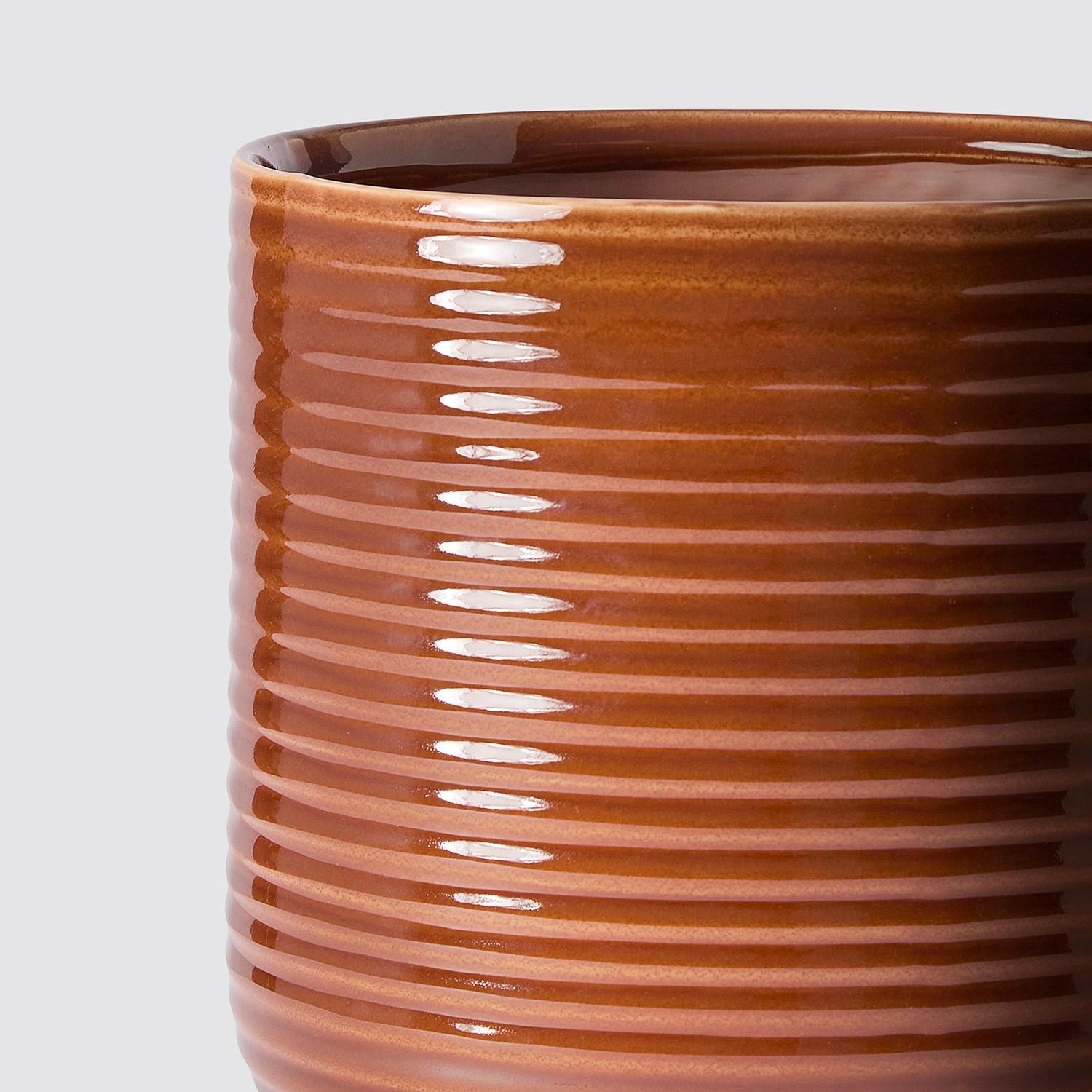 Ceramic glazed pot
