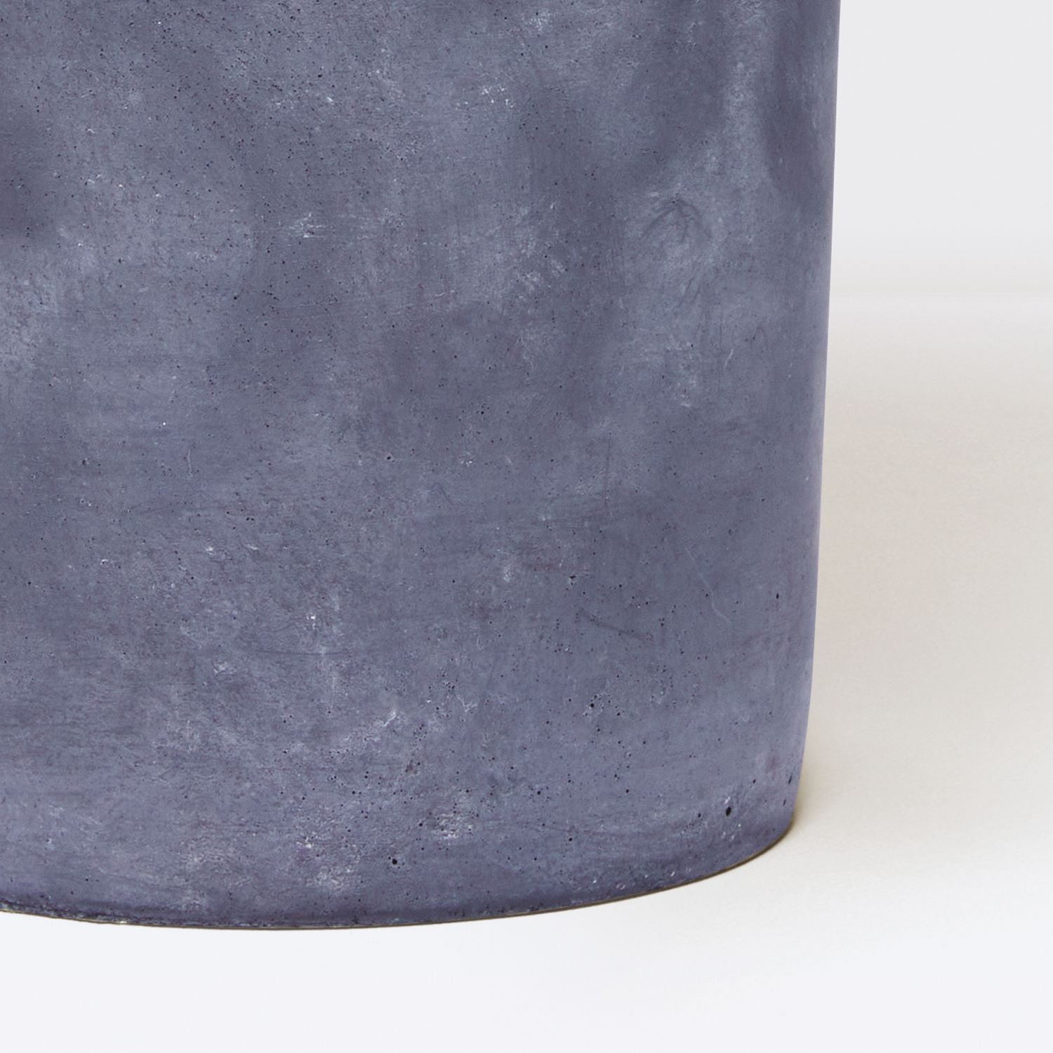 Concrete pot