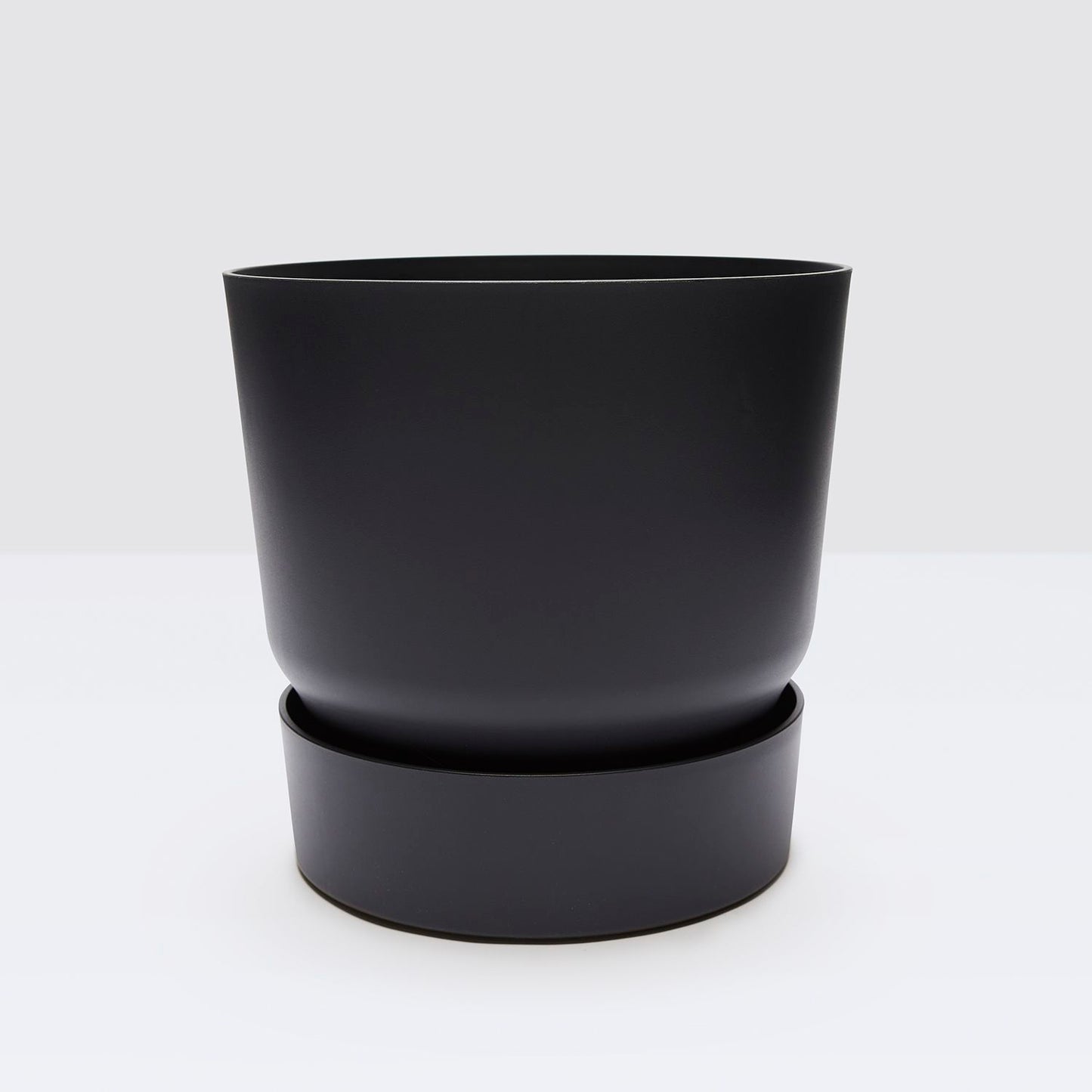 Reservoir pot