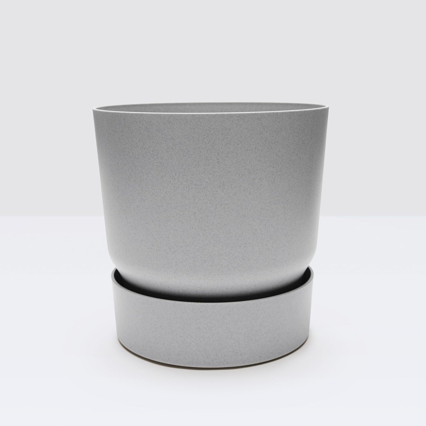 Reservoir pot