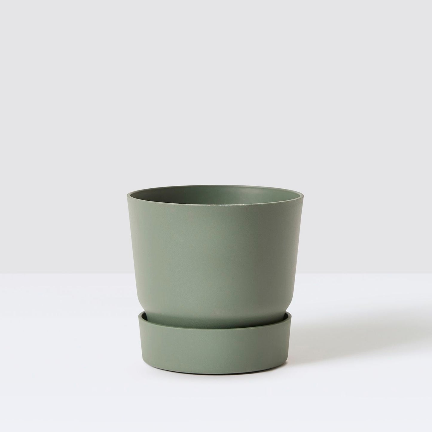 Reservoir pot