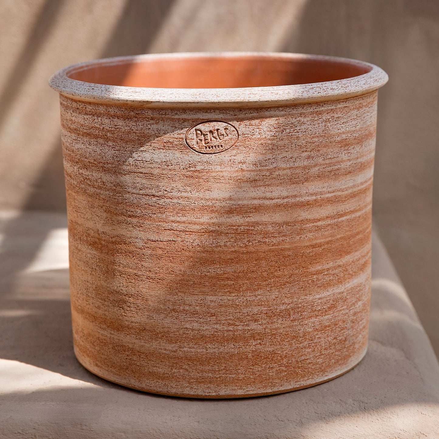 Modena terracotta pot