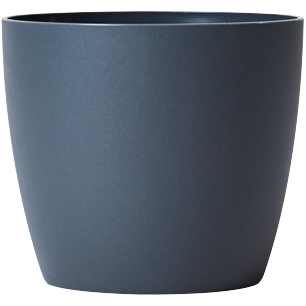Curved edged pot