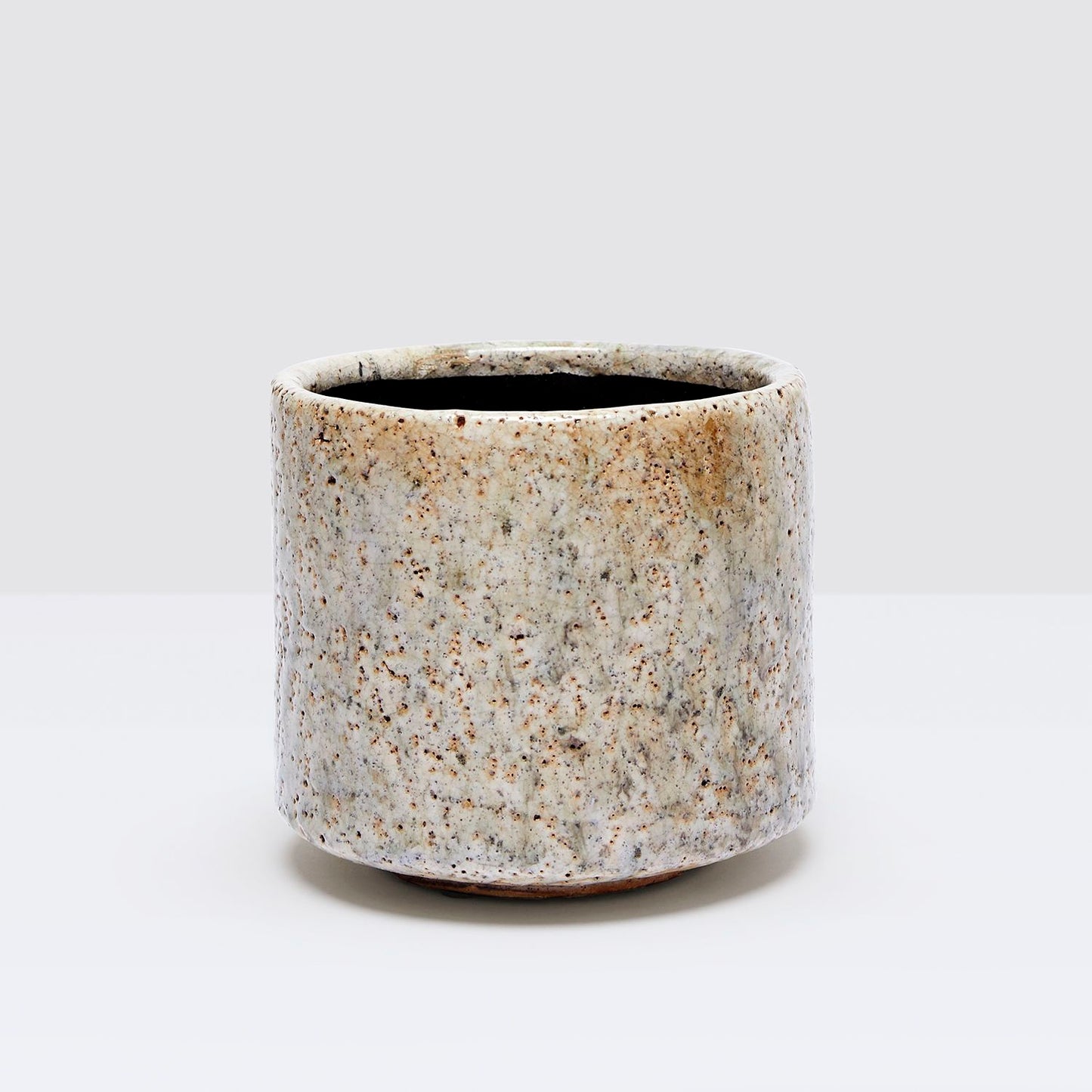 Fractured pot