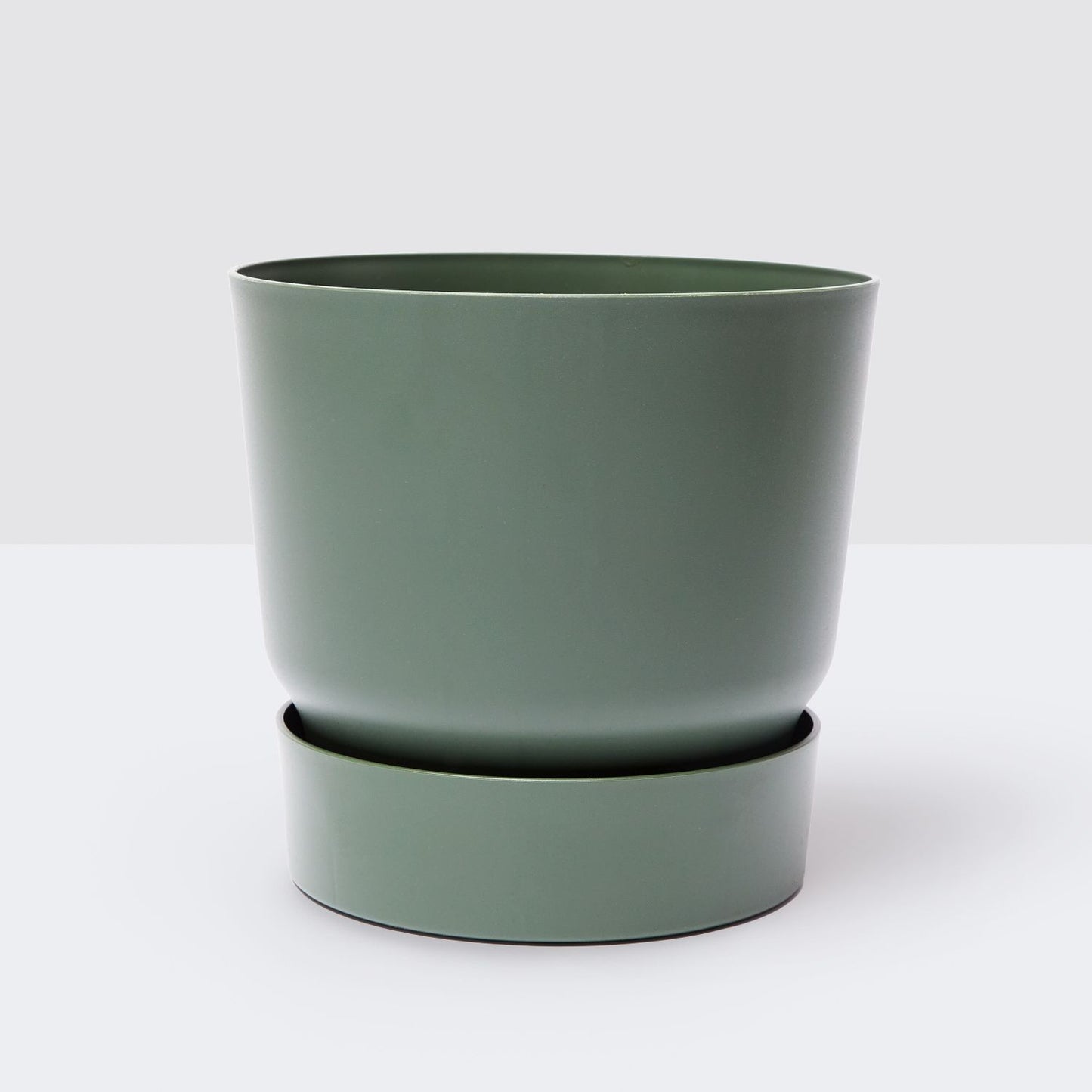 Reservoir pot