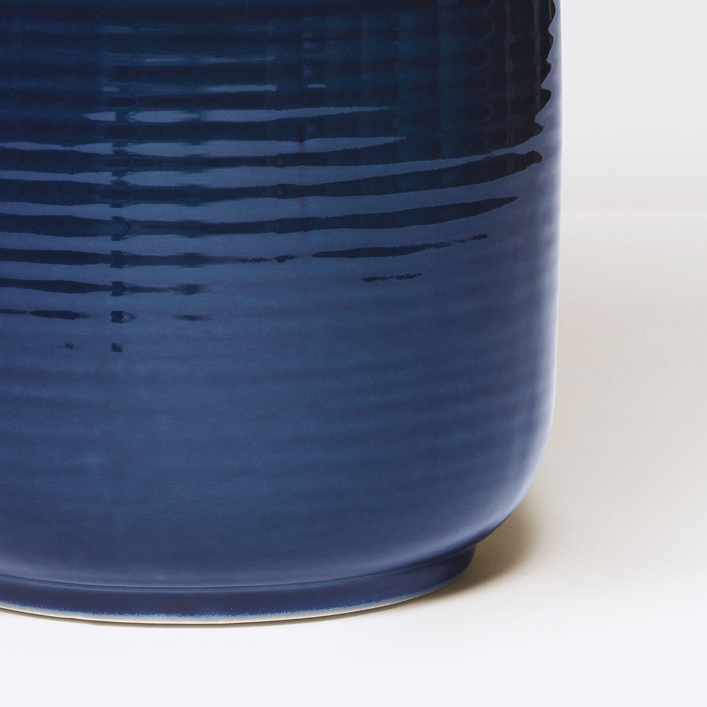Ceramic glazed pot