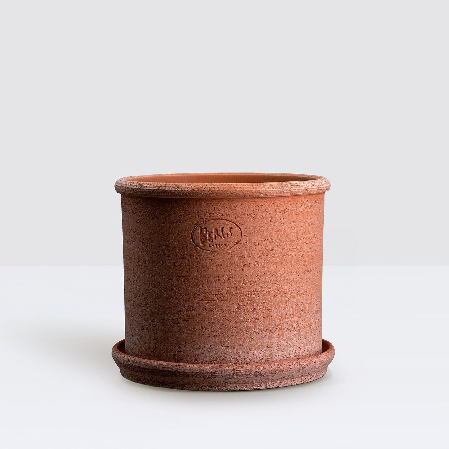 Modena terracotta pot