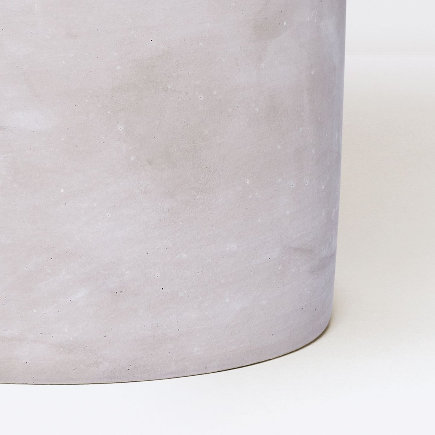 Concrete pot